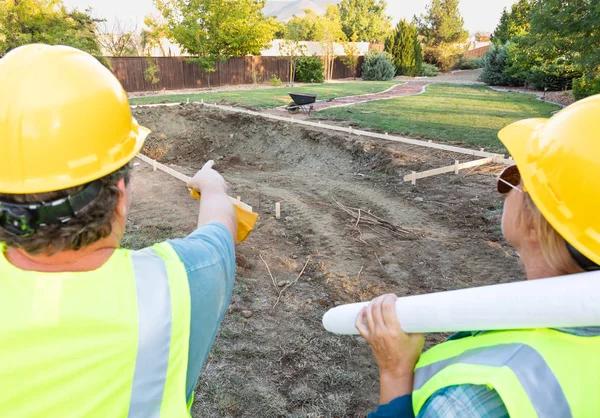 Swimming Pool Builder in MinneapolisCustom Pool Designs for Every Home