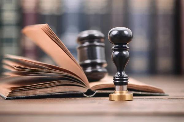 Choosing a Florida Family Lawyer Who Fits Your Legal Needs