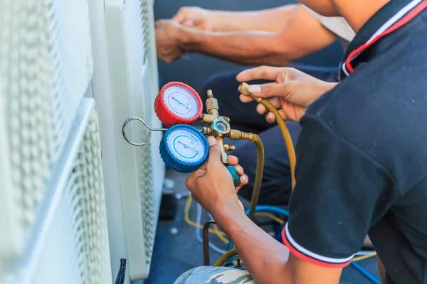 Local AC Repair Experts Serving Arlington Heights Homes